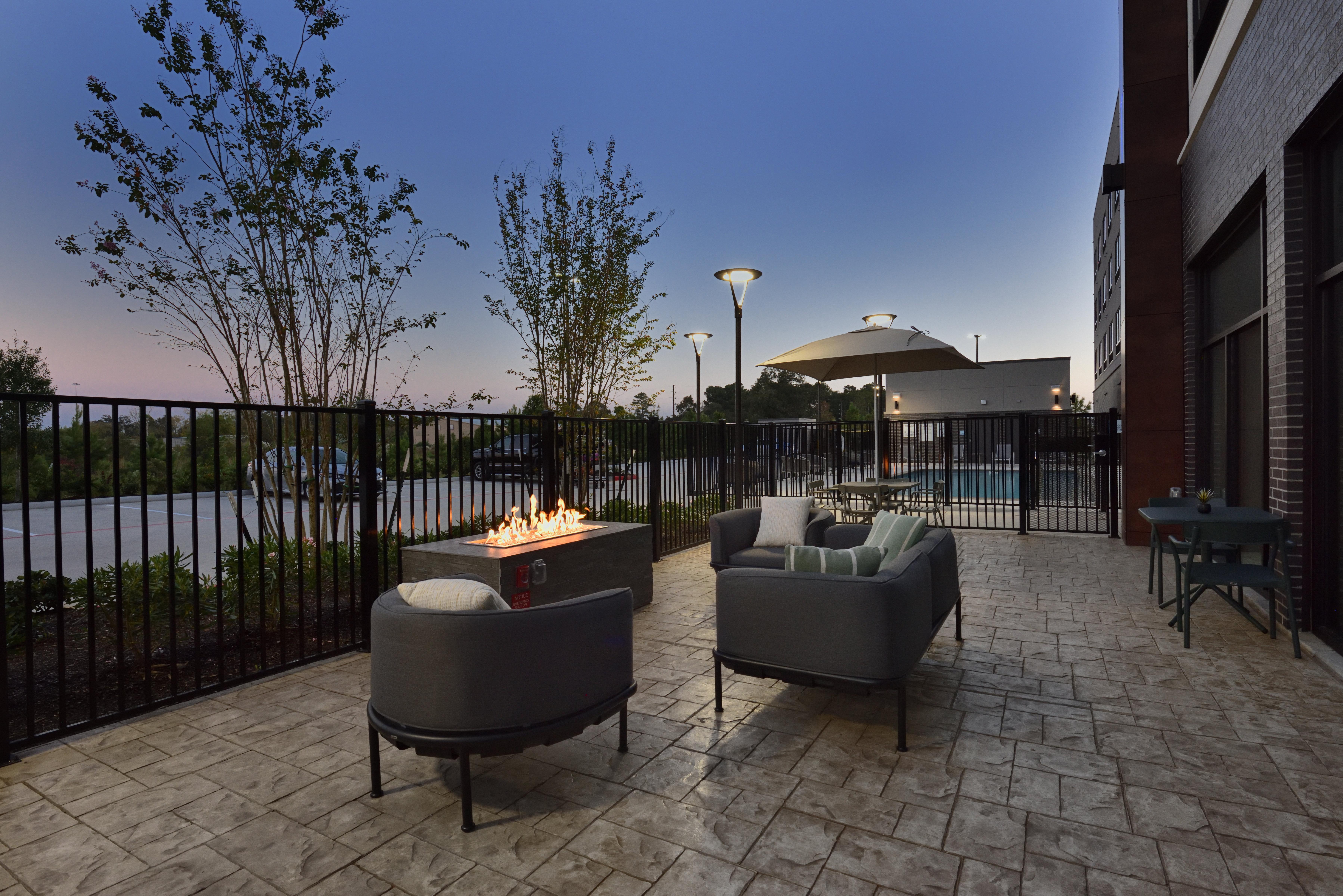 Holiday Inn Express & Suites Spring - Woodlands Area By Ihg Экстерьер фото