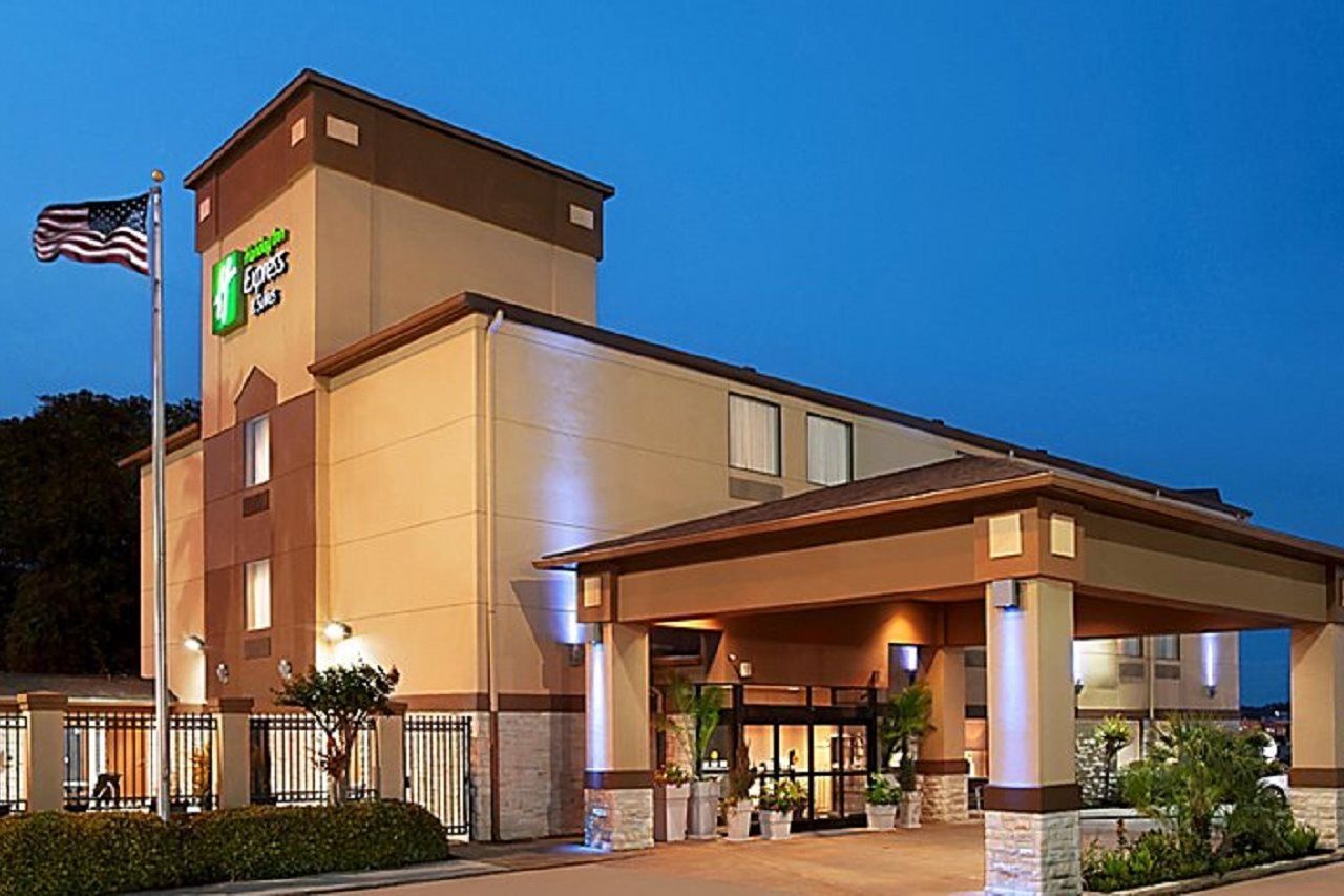 Holiday Inn Express & Suites Spring - Woodlands Area By Ihg Экстерьер фото